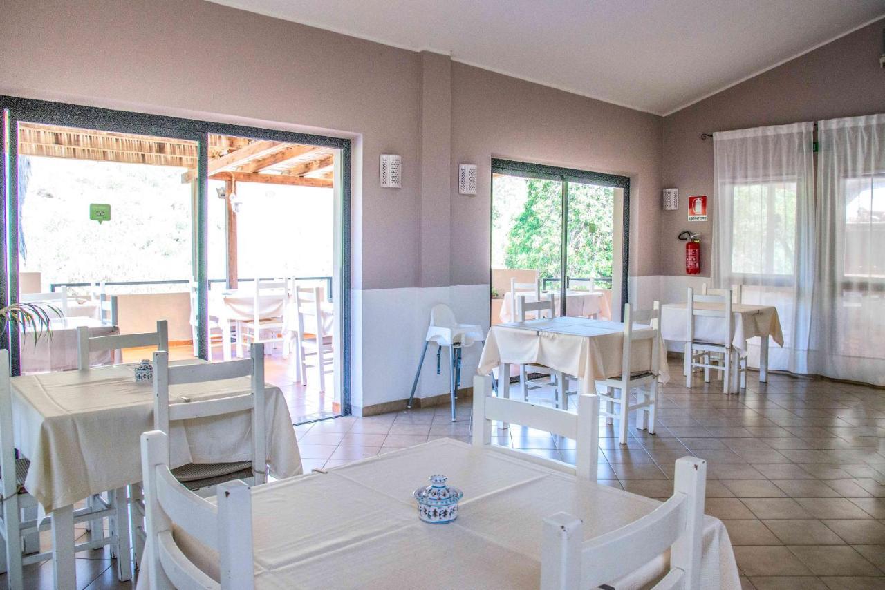 Hotel L'Oleandro Villasimius Εξωτερικό φωτογραφία