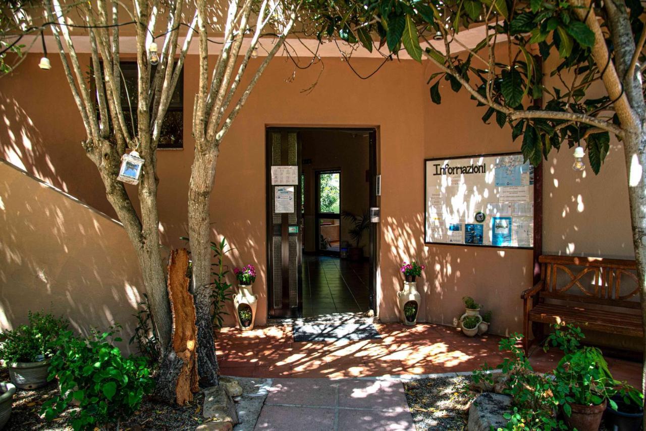 Hotel L'Oleandro Villasimius Εξωτερικό φωτογραφία