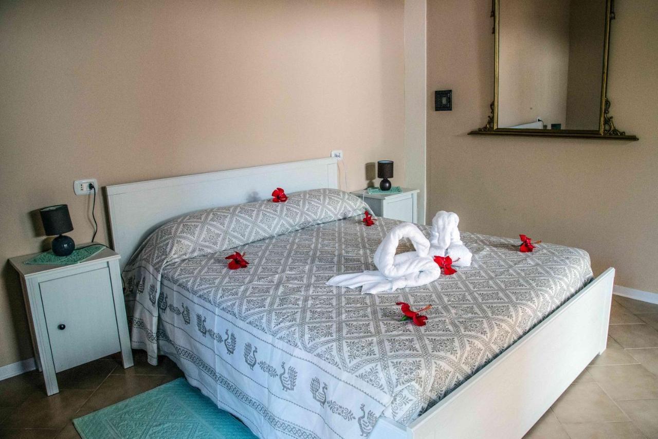 Hotel L'Oleandro Villasimius Εξωτερικό φωτογραφία